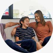Familie i hus Familie i hus