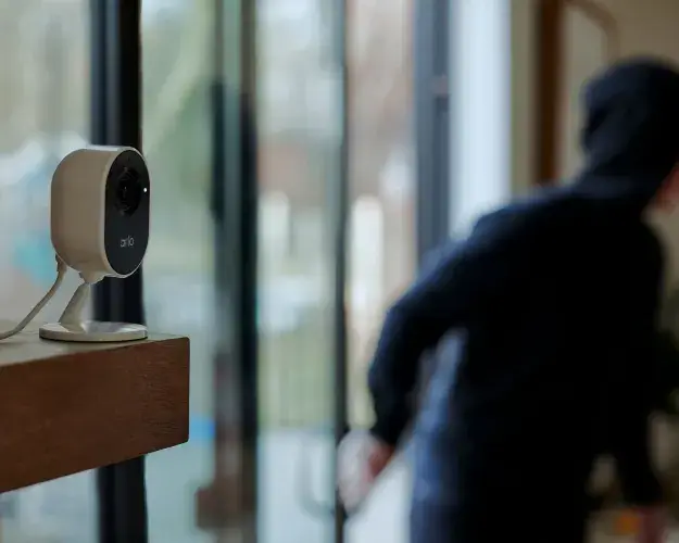 Kamera fanger tyver på video Kamera fanger tyver på video