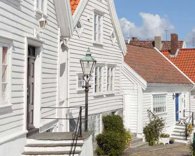 Hus sikret med husalarm Hus sikret med husalarm