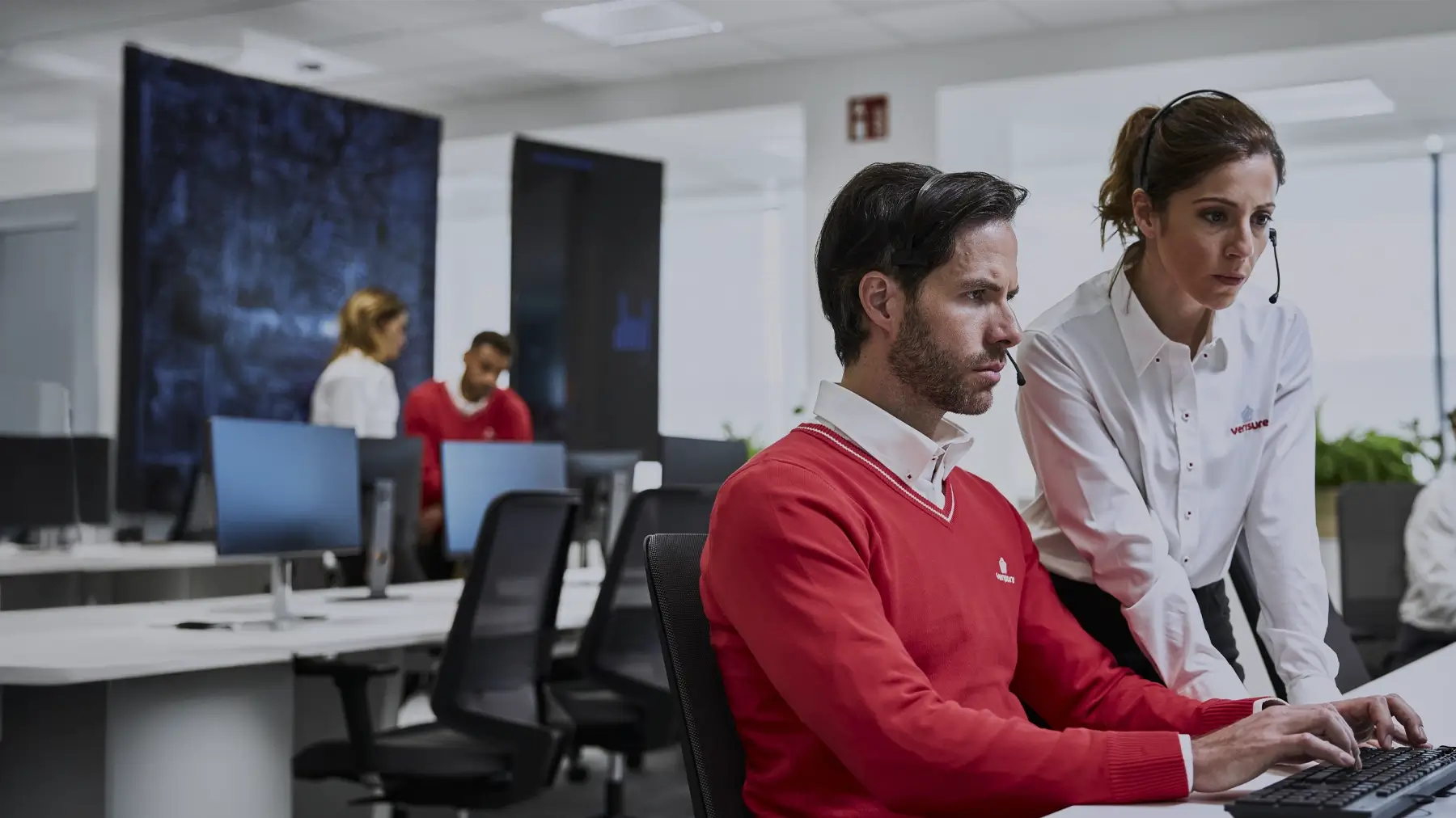 Operatører på alarmstasjonen