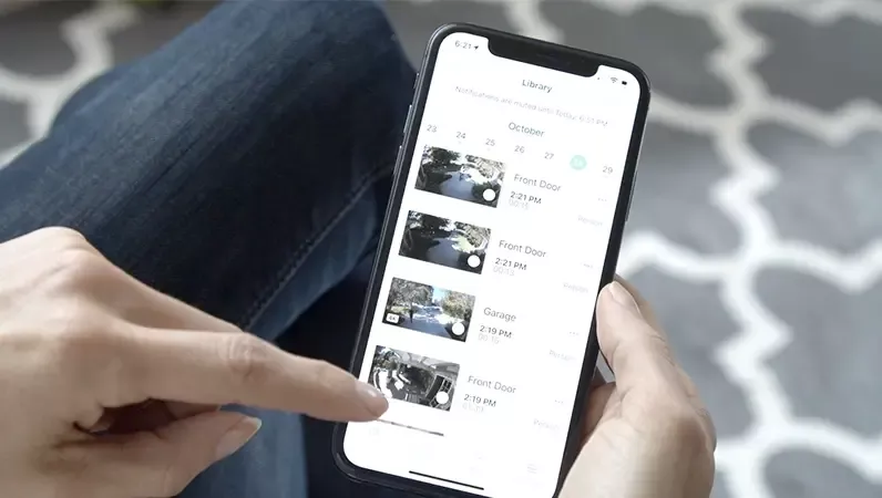 sjekker kameraovervåkning på mobilen sjekker kameraovervåkning på mobilen