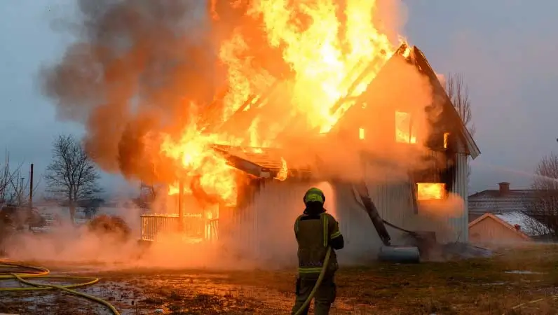 Brann i bolig vinter