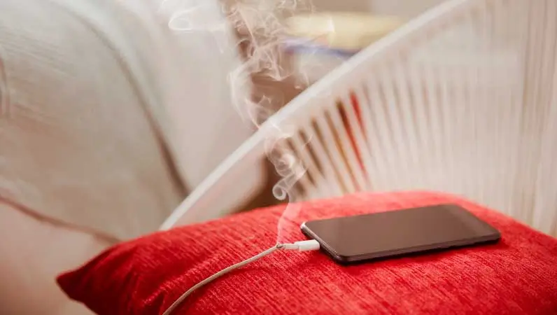 Ladekabel til mobil ryker