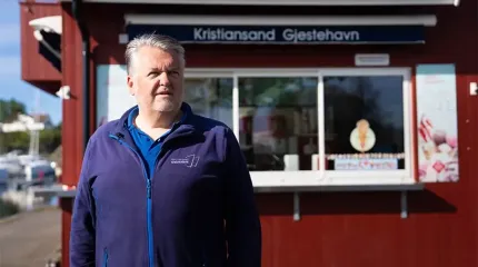 Kjell Anders utenfor Kristiansand Gjestehavn Kjell Anders utenfor Kristiansand Gjestehavn
