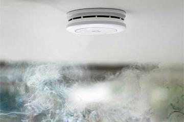 Verisure optisk og seriekoblet røykvarsler