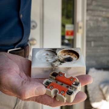 Brent stikkontakt etter brann i Porsgrunn