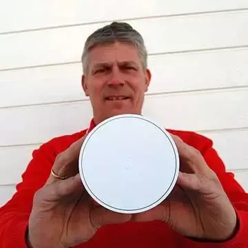 Sikkerhetsekspert Dagfinn viser frem ZeroVision