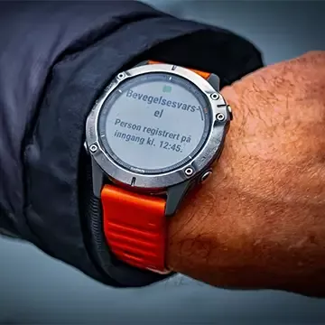 Smartklokke med varsel fra Verisure